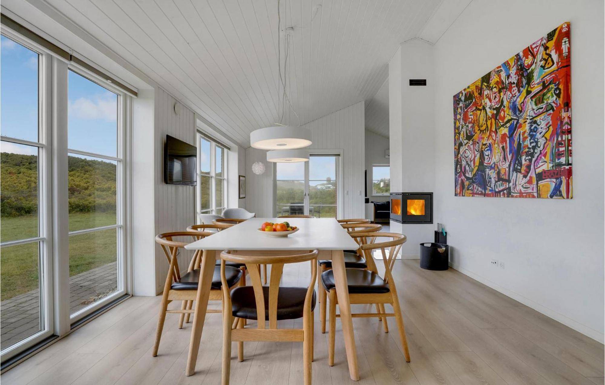 Amazing Home In Blavand With Wifi Экстерьер фото