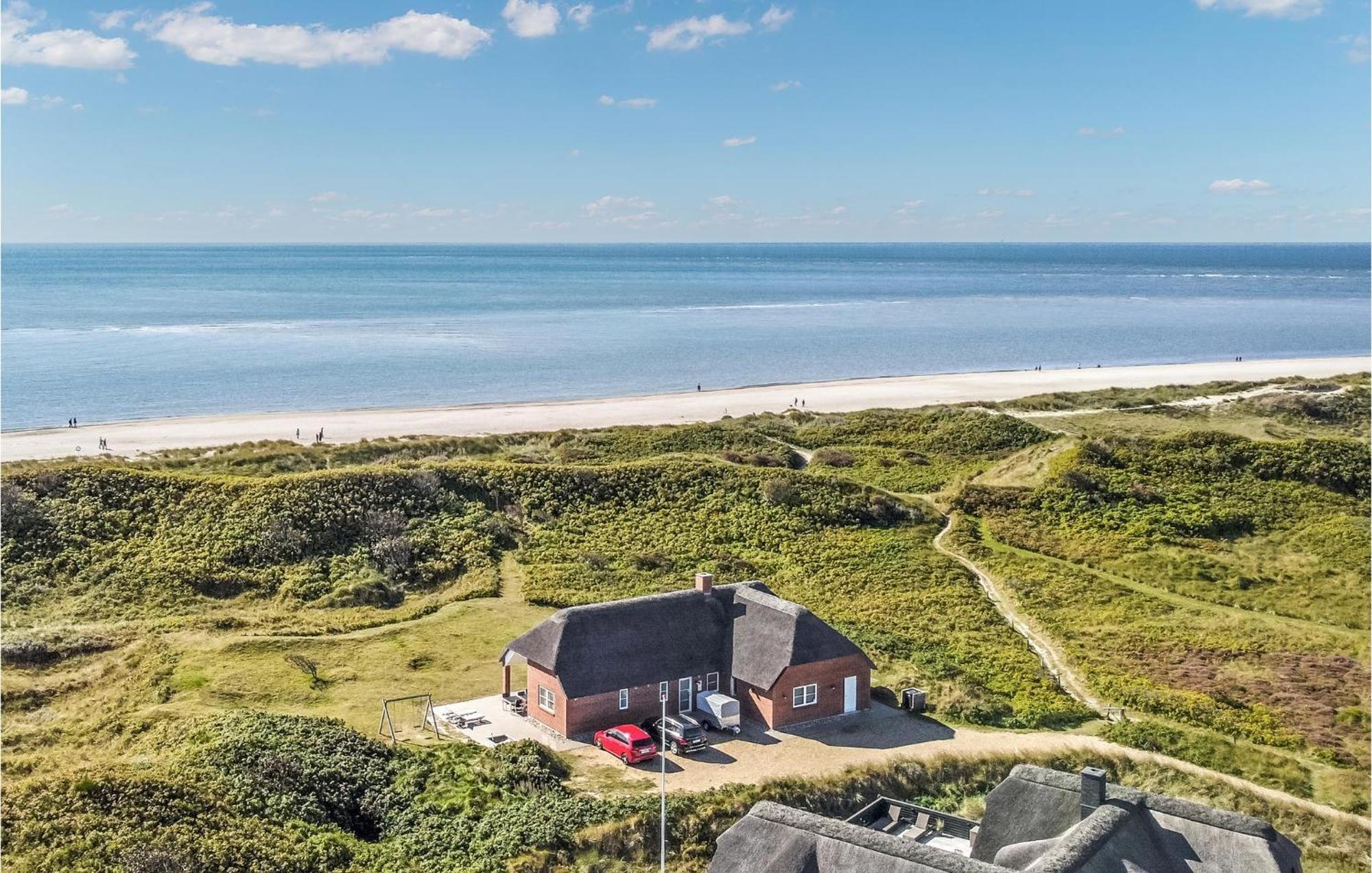 Amazing Home In Blavand With Wifi Экстерьер фото